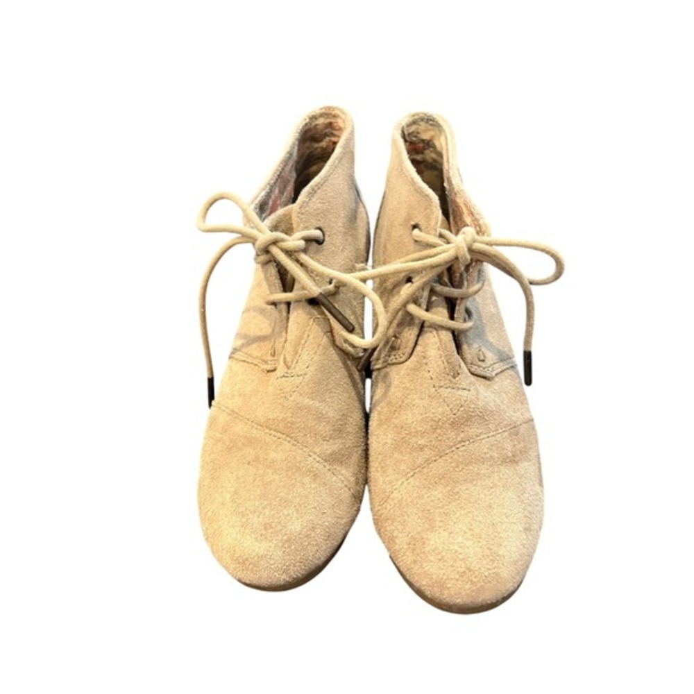 TOMS Women's Wedge Booties Desert Taupe  Suede Lace Up Casual Booties Shoe Sz 6.